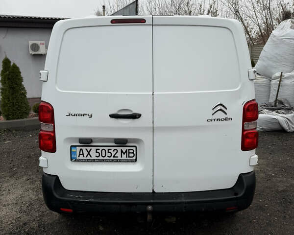Белый Ситроен Jumpy, объемом двигателя 2 л и пробегом 372 тыс. км за 10000 $, фото 3 на Automoto.ua