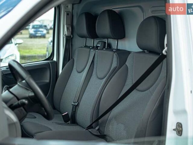 Білий Сітроен Jumpy, об'ємом двигуна 2 л та пробігом 413 тис. км за 8750 $, фото 6 на Automoto.ua