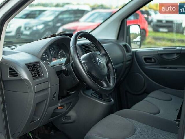 Білий Сітроен Jumpy, об'ємом двигуна 2 л та пробігом 413 тис. км за 8750 $, фото 4 на Automoto.ua