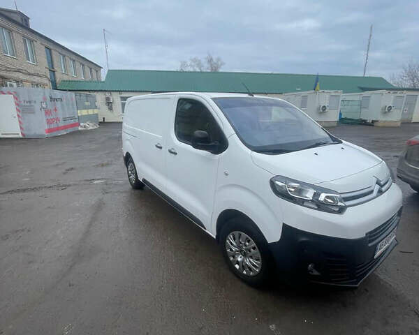 Белый Ситроен Jumpy, объемом двигателя 1.56 л и пробегом 73 тыс. км за 18000 $, фото 1 на Automoto.ua