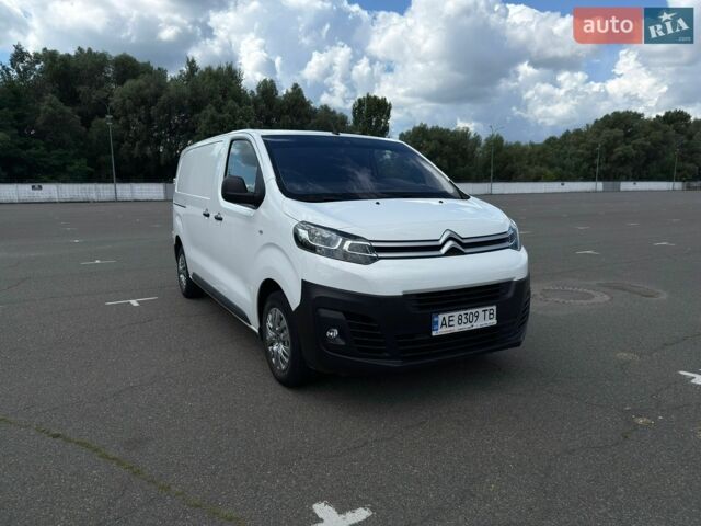 Белый Ситроен Jumpy, объемом двигателя 1.56 л и пробегом 73 тыс. км за 16000 $, фото 1 на Automoto.ua