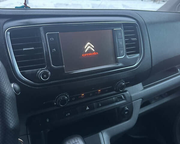 Білий Сітроен Jumpy, об'ємом двигуна 2 л та пробігом 300 тис. км за 12777 $, фото 7 на Automoto.ua