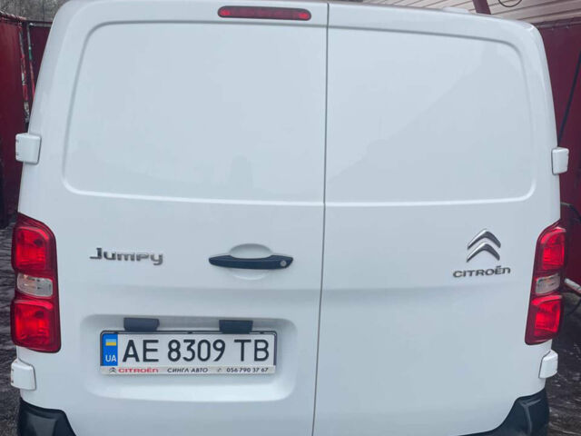 Белый Ситроен Jumpy, объемом двигателя 1.56 л и пробегом 73 тыс. км за 16000 $, фото 28 на Automoto.ua