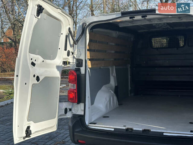 Белый Ситроен Jumpy, объемом двигателя 2 л и пробегом 170 тыс. км за 17300 $, фото 41 на Automoto.ua