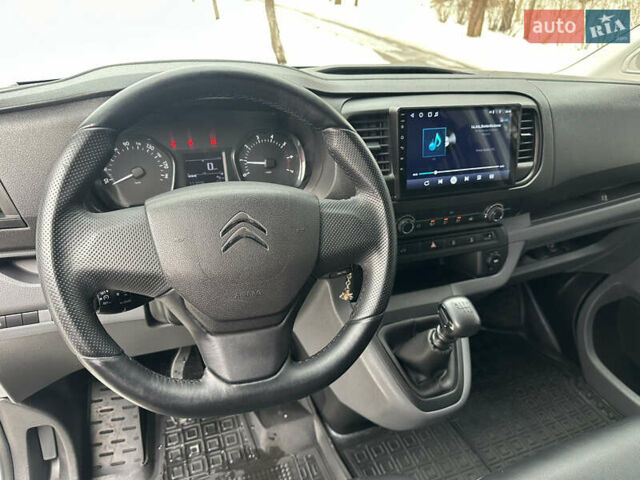 Белый Ситроен Jumpy, объемом двигателя 2 л и пробегом 171 тыс. км за 16900 $, фото 29 на Automoto.ua