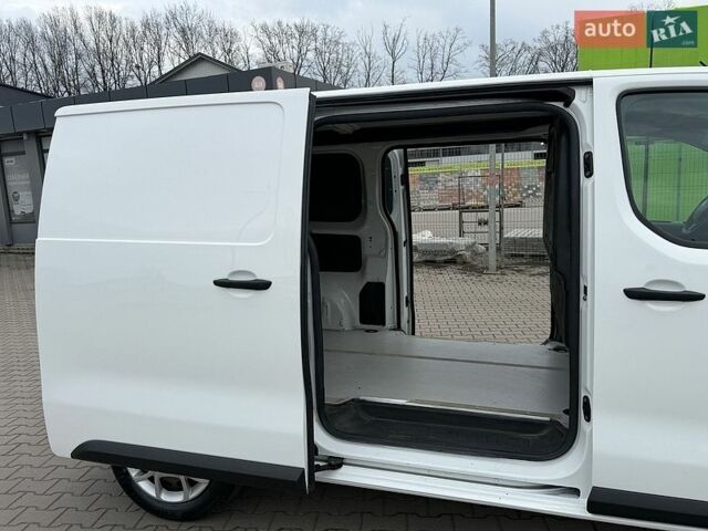 Белый Ситроен Jumpy, объемом двигателя 2 л и пробегом 175 тыс. км за 16400 $, фото 14 на Automoto.ua