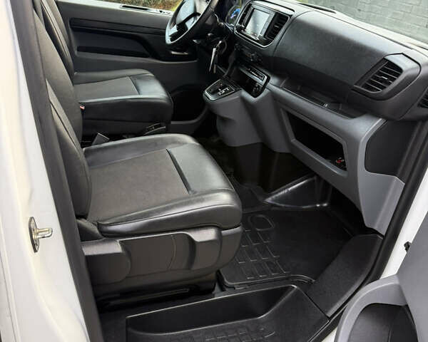 Белый Ситроен Jumpy, объемом двигателя 0 л и пробегом 61 тыс. км за 19500 $, фото 27 на Automoto.ua