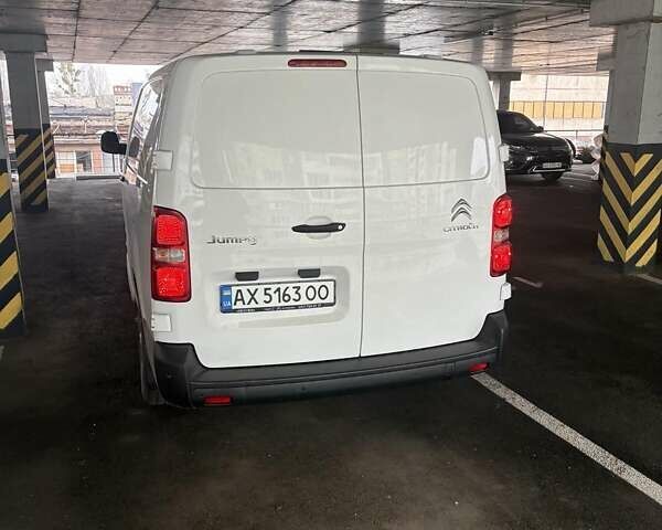 Білий Сітроен Jumpy, об'ємом двигуна 2 л та пробігом 100 тис. км за 21200 $, фото 1 на Automoto.ua