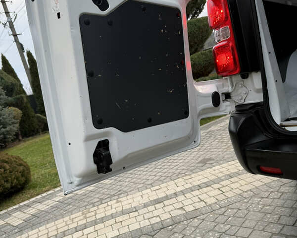 Белый Ситроен Jumpy, объемом двигателя 0 л и пробегом 61 тыс. км за 18400 $, фото 28 на Automoto.ua