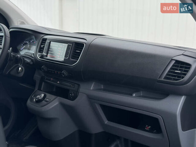 Білий Сітроен Jumpy, об'ємом двигуна 2 л та пробігом 205 тис. км за 17500 $, фото 17 на Automoto.ua