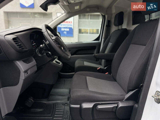 Білий Сітроен Jumpy, об'ємом двигуна 2 л та пробігом 204 тис. км за 17499 $, фото 14 на Automoto.ua