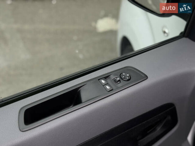 Білий Сітроен Jumpy, об'ємом двигуна 2 л та пробігом 205 тис. км за 17500 $, фото 12 на Automoto.ua