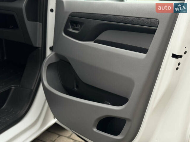 Білий Сітроен Jumpy, об'ємом двигуна 2 л та пробігом 204 тис. км за 17499 $, фото 25 на Automoto.ua