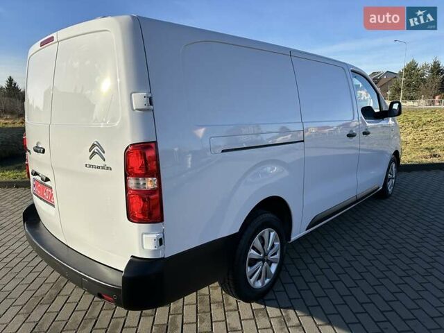 Белый Ситроен Jumpy, объемом двигателя 2 л и пробегом 38 тыс. км за 20999 $, фото 2 на Automoto.ua