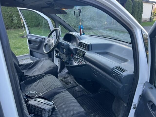 Белый Ситроен Jumpy, объемом двигателя 1.9 л и пробегом 299 тыс. км за 2249 $, фото 5 на Automoto.ua