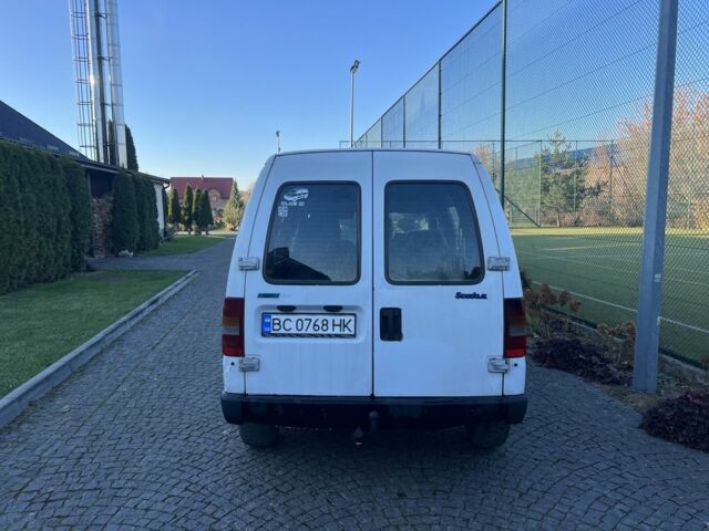 Белый Ситроен Jumpy, объемом двигателя 1.9 л и пробегом 299 тыс. км за 2249 $, фото 2 на Automoto.ua