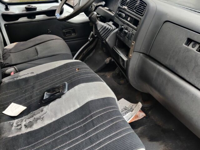 Білий Сітроен Jumpy, об'ємом двигуна 0 л та пробігом 300 тис. км за 850 $, фото 6 на Automoto.ua