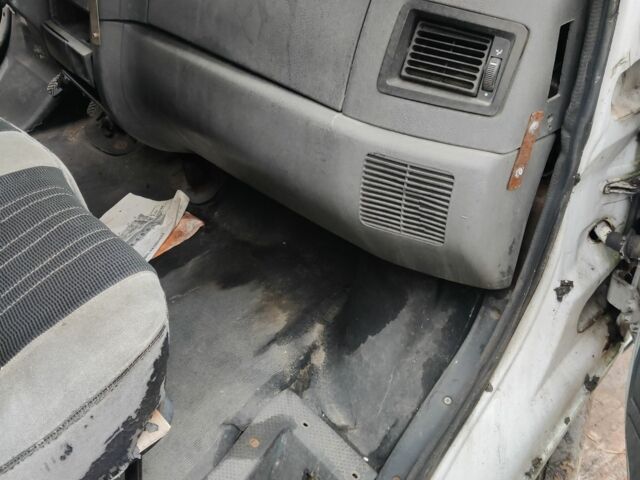 Білий Сітроен Jumpy, об'ємом двигуна 0 л та пробігом 300 тис. км за 850 $, фото 7 на Automoto.ua