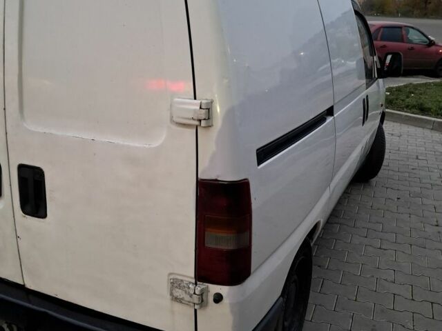 Белый Ситроен Jumpy, объемом двигателя 1.9 л и пробегом 360 тыс. км за 3000 $, фото 8 на Automoto.ua