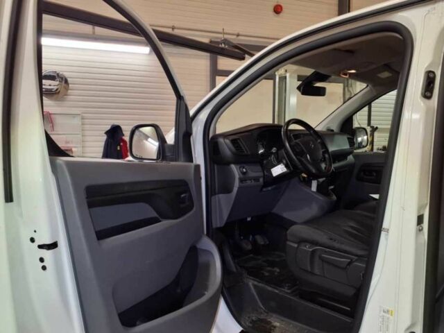 Білий Сітроен Jumpy, об'ємом двигуна 2 л та пробігом 180 тис. км за 15000 $, фото 5 на Automoto.ua