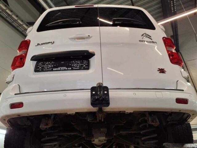 Білий Сітроен Jumpy, об'ємом двигуна 2 л та пробігом 180 тис. км за 15000 $, фото 3 на Automoto.ua