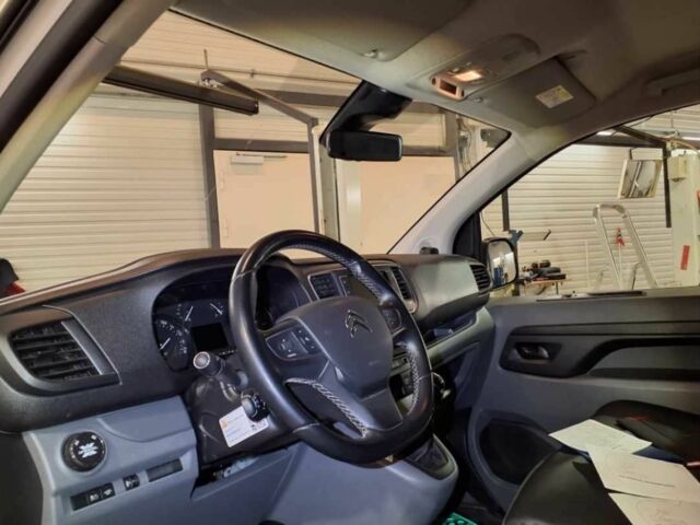 Білий Сітроен Jumpy, об'ємом двигуна 2 л та пробігом 180 тис. км за 15000 $, фото 6 на Automoto.ua