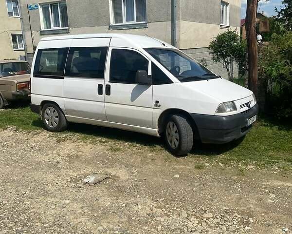 Белый Ситроен Jumpy, объемом двигателя 1.9 л и пробегом 300 тыс. км за 2650 $, фото 3 на Automoto.ua