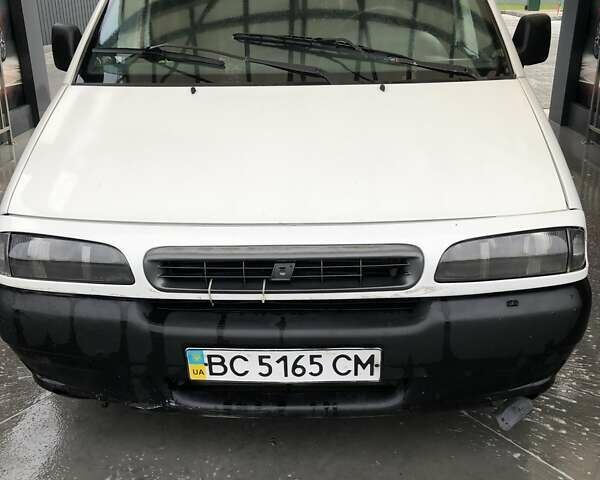 Белый Ситроен Jumpy, объемом двигателя 1.9 л и пробегом 370 тыс. км за 2900 $, фото 4 на Automoto.ua