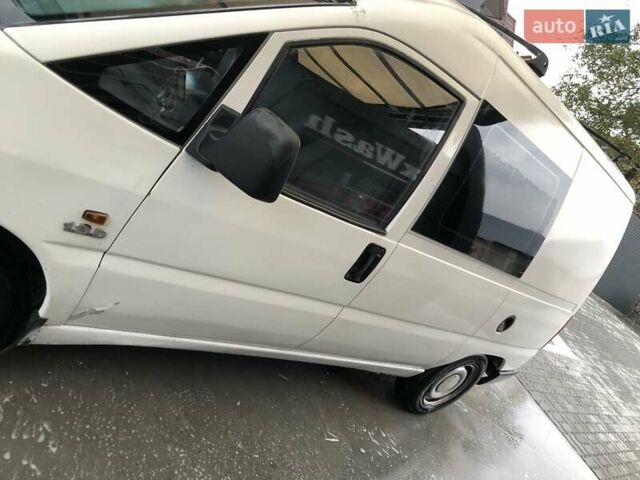 Белый Ситроен Jumpy, объемом двигателя 1.9 л и пробегом 370 тыс. км за 2900 $, фото 8 на Automoto.ua