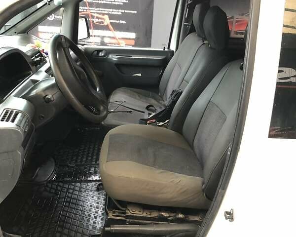 Белый Ситроен Jumpy, объемом двигателя 1.9 л и пробегом 370 тыс. км за 2900 $, фото 9 на Automoto.ua