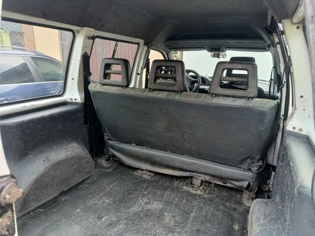 Белый Ситроен Jumpy, объемом двигателя 1.9 л и пробегом 342 тыс. км за 1800 $, фото 5 на Automoto.ua