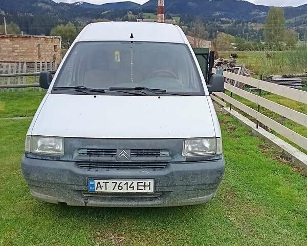 Белый Ситроен Jumpy, объемом двигателя 1.87 л и пробегом 354 тыс. км за 2200 $, фото 9 на Automoto.ua