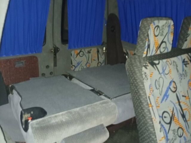 Белый Ситроен Jumpy, объемом двигателя 1.87 л и пробегом 377 тыс. км за 3500 $, фото 3 на Automoto.ua