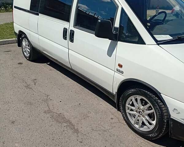Белый Ситроен Jumpy, объемом двигателя 1.9 л и пробегом 400 тыс. км за 3198 $, фото 8 на Automoto.ua