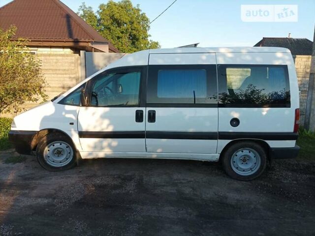 Белый Ситроен Jumpy, объемом двигателя 1.87 л и пробегом 377 тыс. км за 3500 $, фото 5 на Automoto.ua