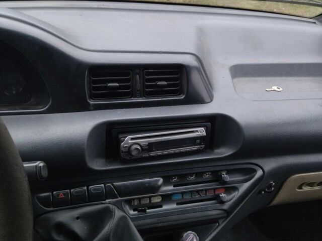 Белый Ситроен Jumpy, объемом двигателя 1.9 л и пробегом 350 тыс. км за 2100 $, фото 1 на Automoto.ua