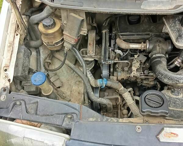 Белый Ситроен Jumpy, объемом двигателя 1.87 л и пробегом 354 тыс. км за 2200 $, фото 4 на Automoto.ua