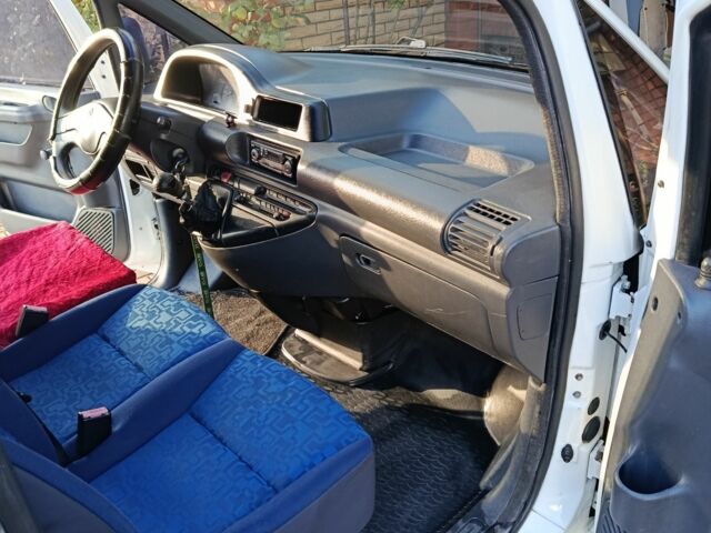 Білий Сітроен Jumpy, об'ємом двигуна 1.9 л та пробігом 300 тис. км за 2000 $, фото 5 на Automoto.ua