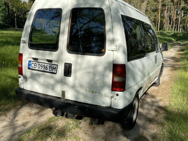 Белый Ситроен Jumpy, объемом двигателя 1.9 л и пробегом 300 тыс. км за 2600 $, фото 4 на Automoto.ua