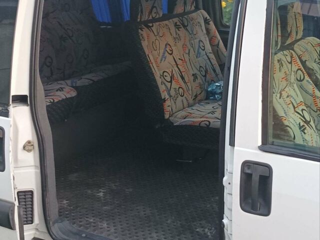 Белый Ситроен Jumpy, объемом двигателя 1.87 л и пробегом 377 тыс. км за 3500 $, фото 2 на Automoto.ua
