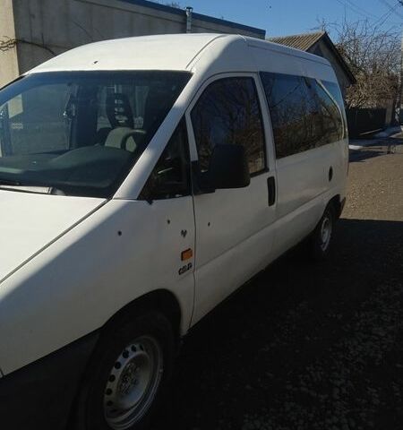 Белый Ситроен Jumpy, объемом двигателя 1.87 л и пробегом 294 тыс. км за 2750 $, фото 4 на Automoto.ua