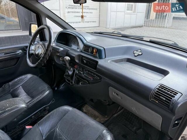 Белый Ситроен Jumpy, объемом двигателя 1.91 л и пробегом 351 тыс. км за 2800 $, фото 13 на Automoto.ua