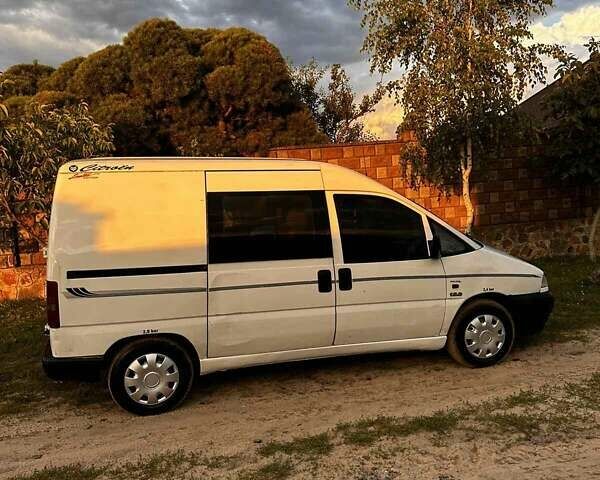 Белый Ситроен Jumpy, объемом двигателя 1.87 л и пробегом 358 тыс. км за 2100 $, фото 7 на Automoto.ua