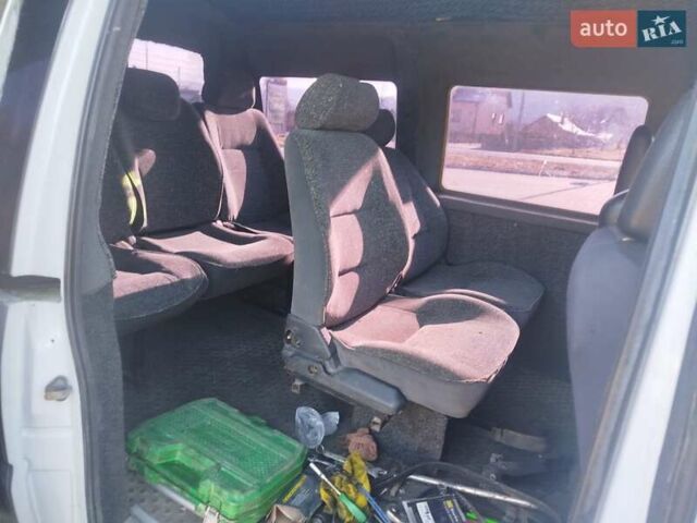 Белый Ситроен Jumpy, объемом двигателя 1.9 л и пробегом 284 тыс. км за 2800 $, фото 5 на Automoto.ua