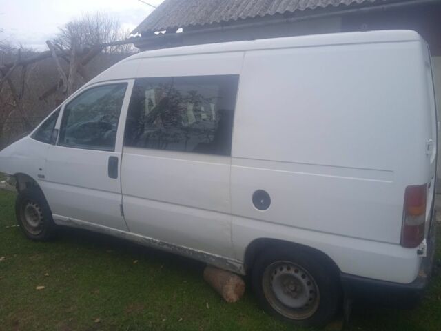 Белый Ситроен Jumpy, объемом двигателя 0 л и пробегом 300 тыс. км за 1200 $, фото 1 на Automoto.ua