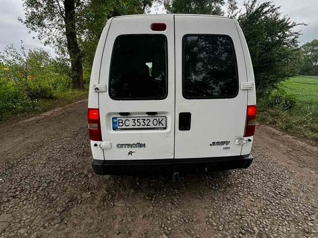 Белый Ситроен Jumpy, объемом двигателя 2 л и пробегом 288 тыс. км за 3500 $, фото 4 на Automoto.ua