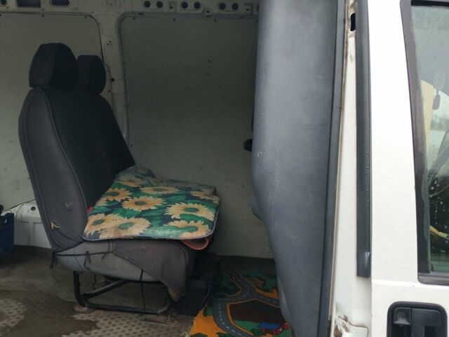 Белый Ситроен Jumpy, объемом двигателя 0 л и пробегом 287 тыс. км за 3200 $, фото 11 на Automoto.ua