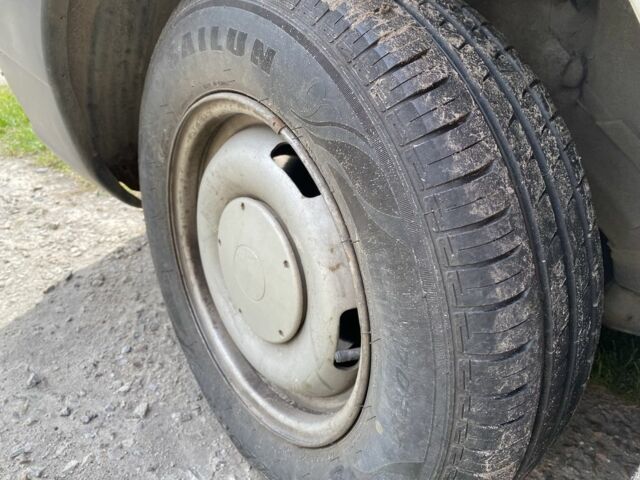 Білий Сітроен Jumpy, об'ємом двигуна 1.9 л та пробігом 250 тис. км за 3000 $, фото 1 на Automoto.ua