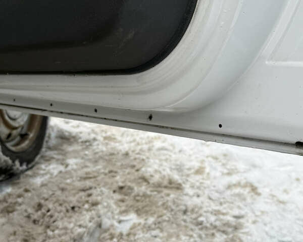 Белый Ситроен Jumpy, объемом двигателя 2 л и пробегом 215 тыс. км за 2950 $, фото 18 на Automoto.ua