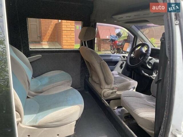 Ситроен Jumpy 2000 в Ровно на Automoto.ua Белый Ситроен Jumpy, объемом двигателя 1.9 л и пробегом 250 тыс. км за 3000 $, фото 2 на Automoto.ua